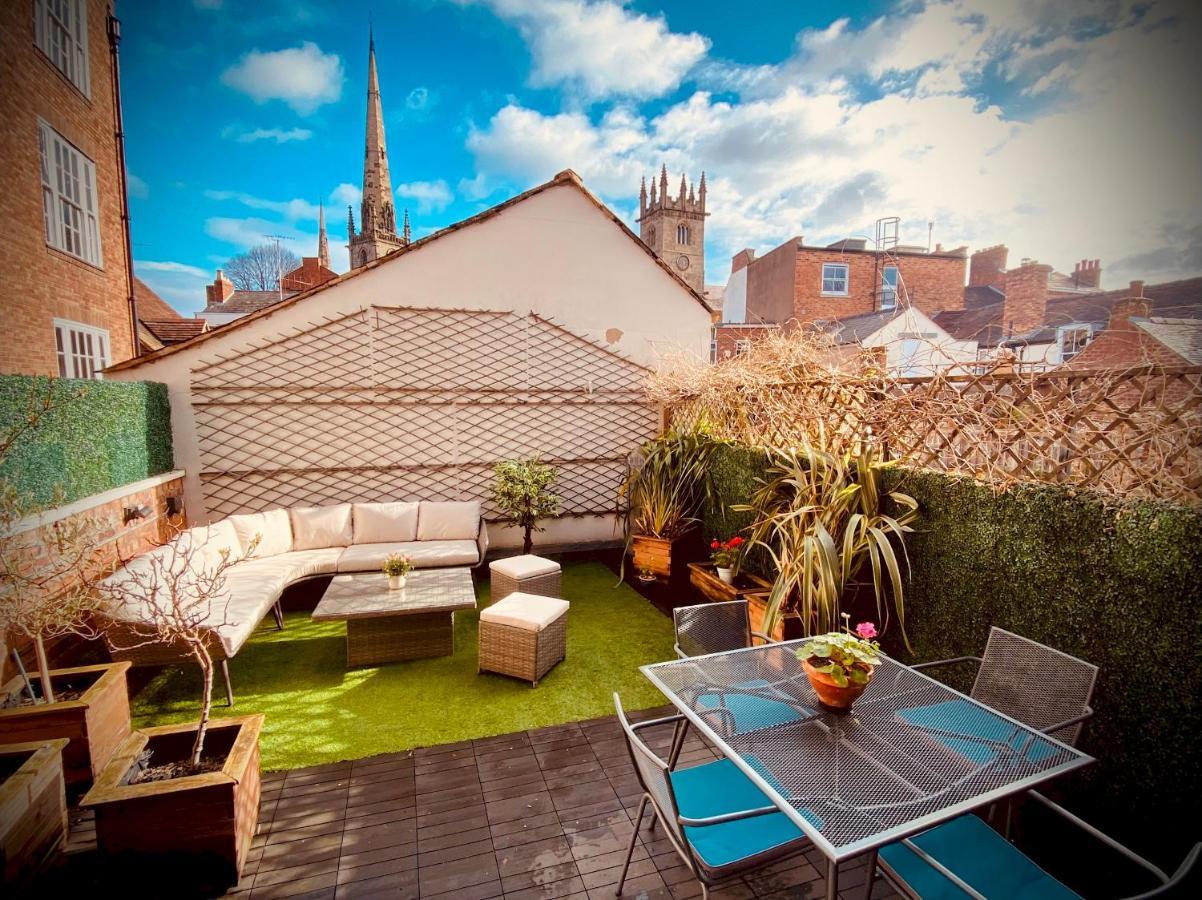 Pass The Keys Superbly Located Handsome Georgian Townhouse Shrewsbury Exterior foto